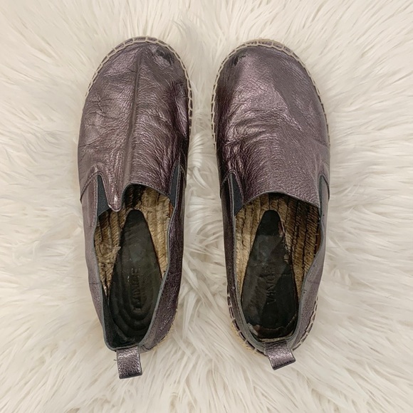 Vince Leather Metallic Canvas Flat Espadrilles - Picture 2 of 12